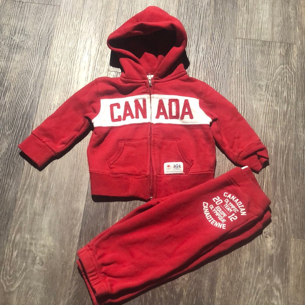 Hudson Bay Canada Olympic Team Outfit Sz 6-12 mth